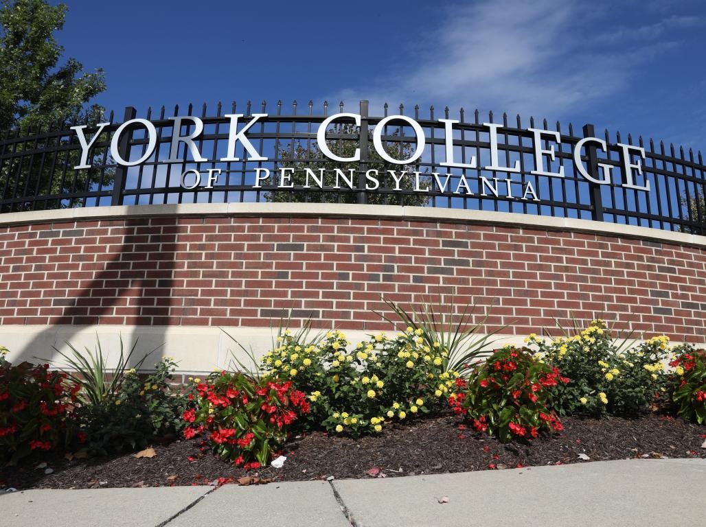 York College Sign 