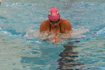 Isabella Klem breaks breaststroke record against Salisbury